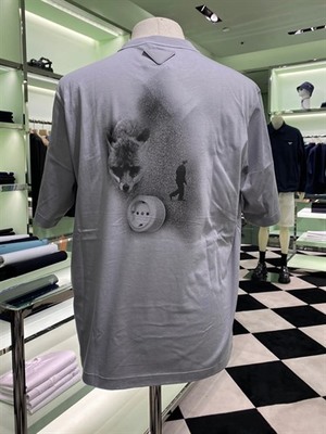 服装商场实拍图库_全球服装零售批发市场实拍_服装展会实拍