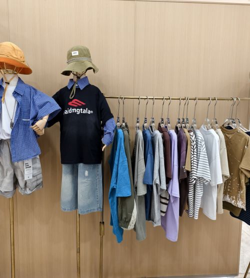很多杭州人惦记的这个市场,开始夏季清仓了 裙子40元 套装60元