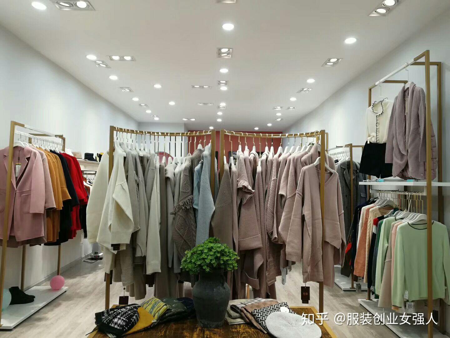 实体服装店行业出现倒闭潮:店铺纷纷转让,背后有三大原因